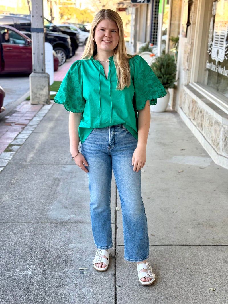 Embroidery Puff Sleeve Top