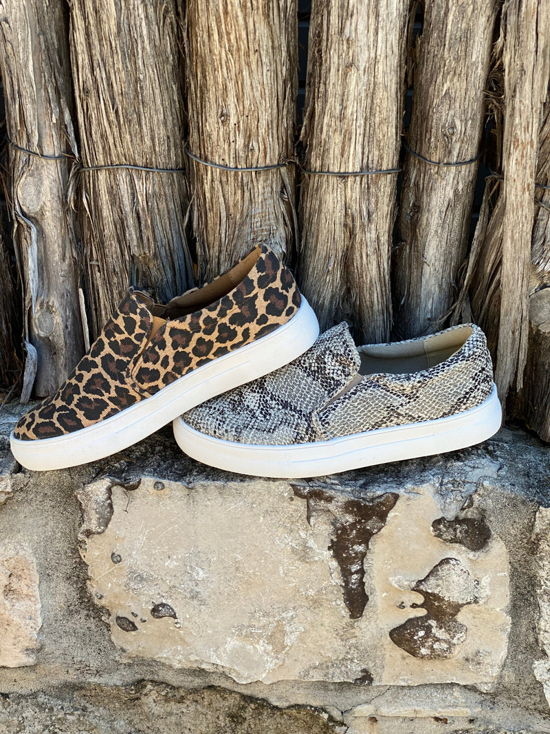 Genesis Sneaker