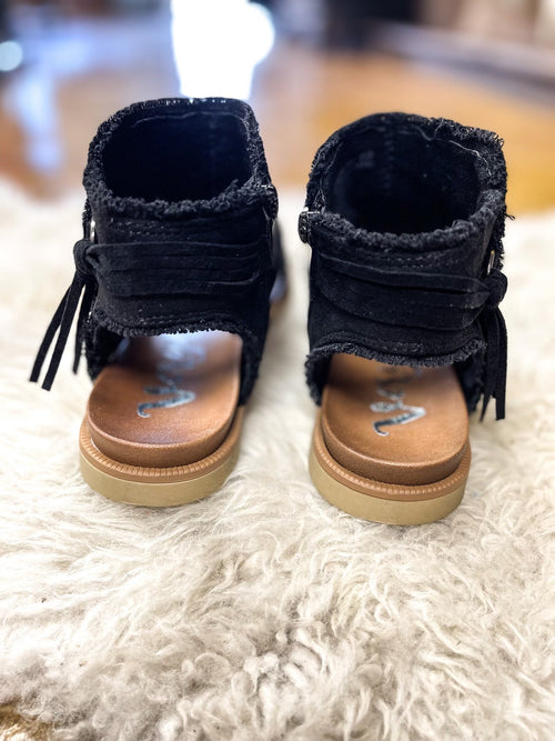Black Libra Sandals