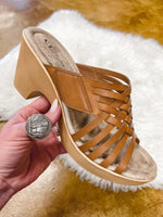 CL Astir Sandals Camel