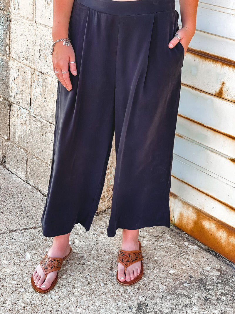 Black Palazzo Capri Pants