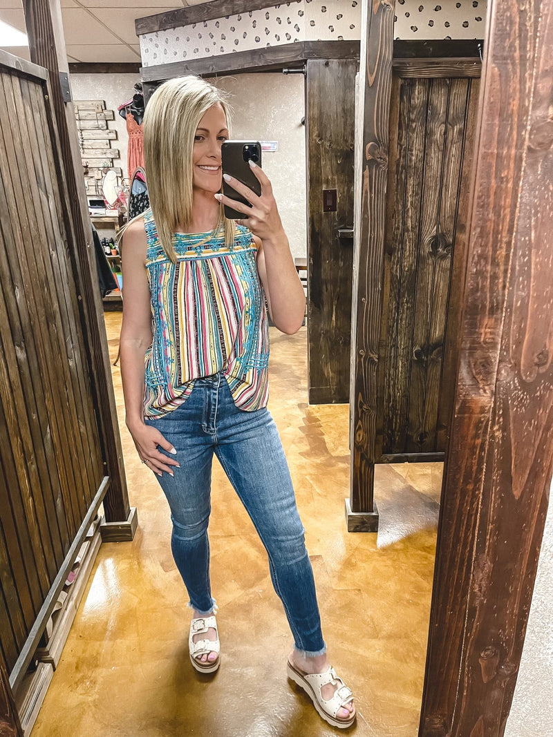 Hidden Taylor Raw Hem Skinny