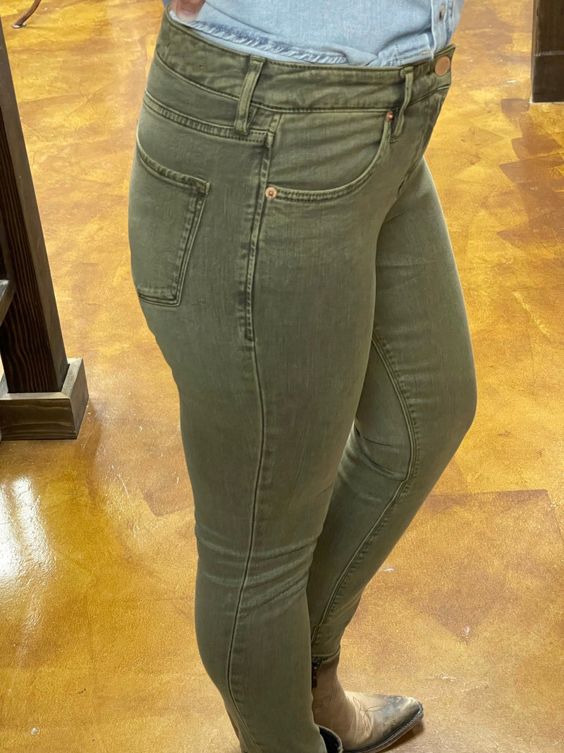 Dear John Cypress Gisele Jeans