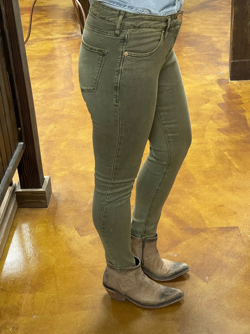 Dear John Cypress Gisele Jeans