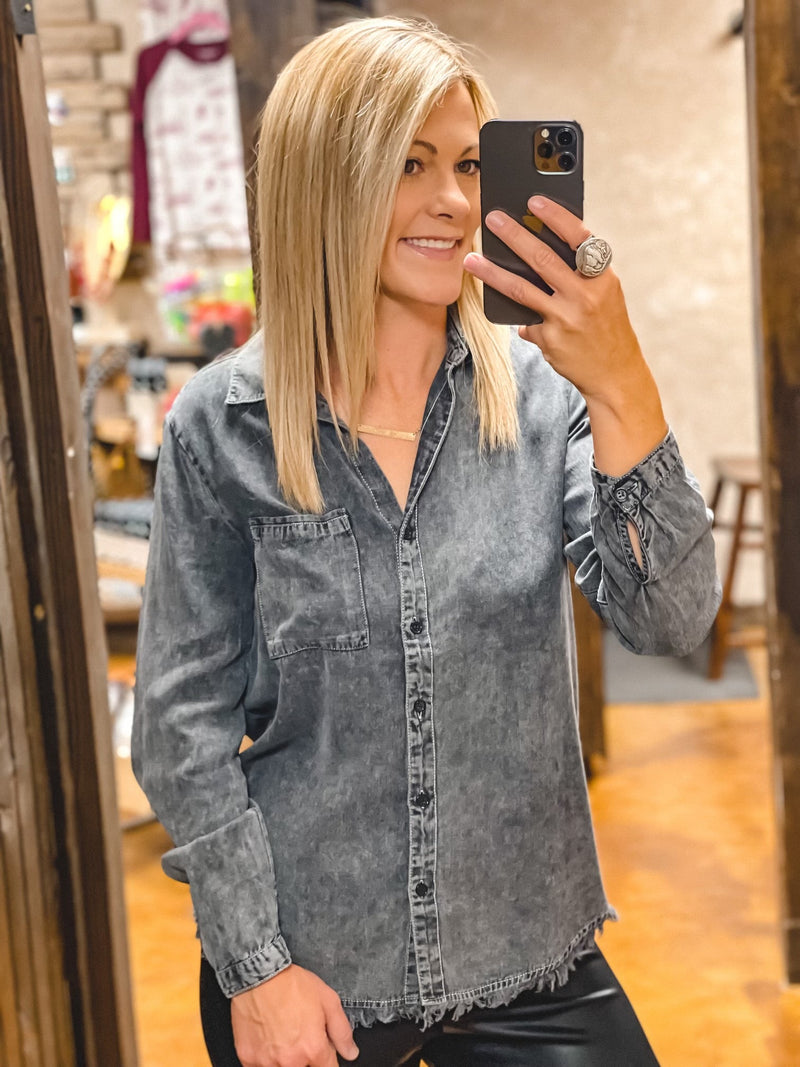 Janice Vintage Wash Top